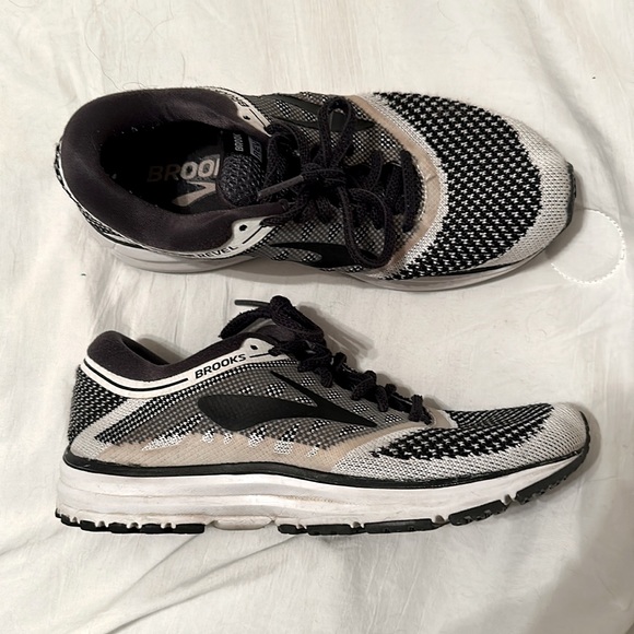 Brooks Shoes Brooks Revel Running Shoes Black And White Poshmark
